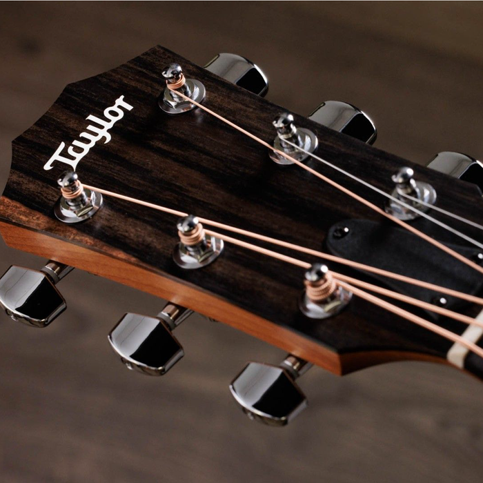 Guitarra Electroacústica Taylor 110CE (Sapele/Spruce)