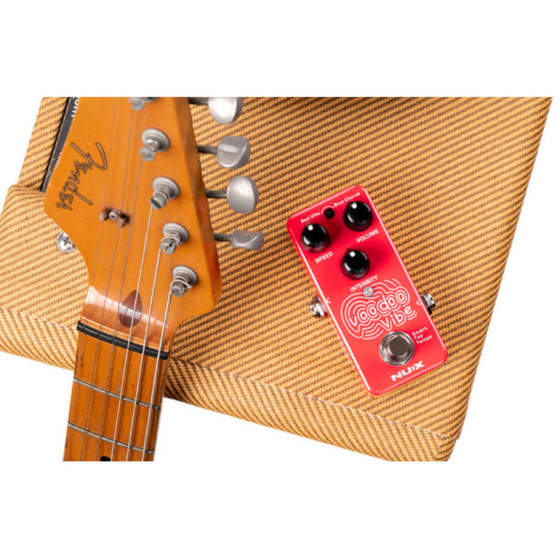Pedal de Efecto NUX Voodoo Vibe (NCH-3)