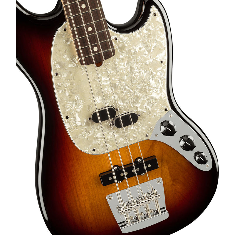 Bajo Eléctrico Fender American Performer Mustang Bass con mástil de Palo Rosa - 3 Tone Sunburst