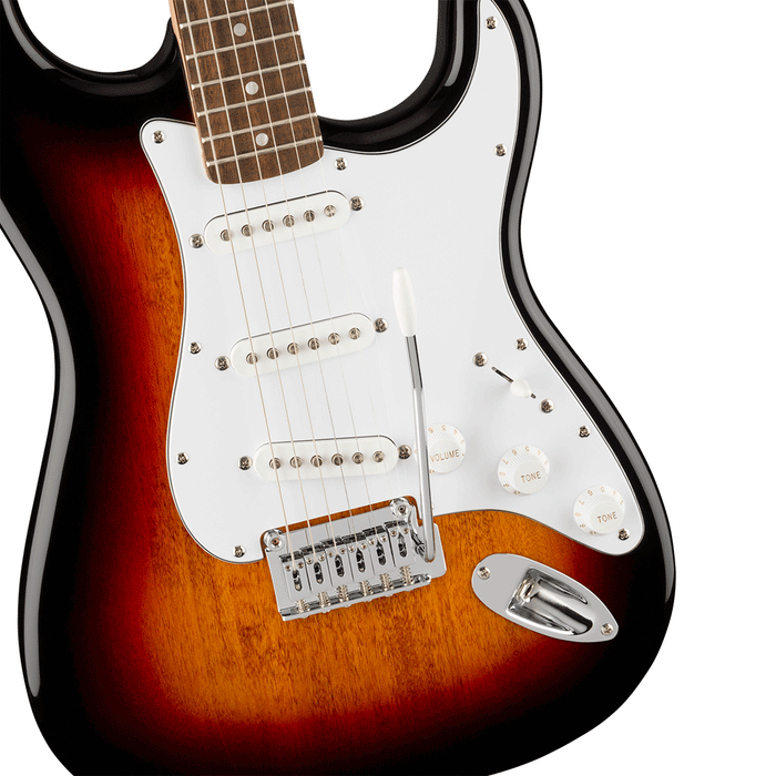 Guitarra Eléctrica Squier Affinity Series Stratocaster con mástil de Laurel - 3 Color Sunburst