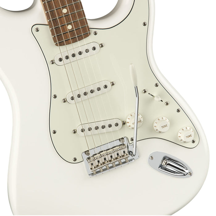 Guitarra Eléctrica Fender Player Stratocaster con mástil Pau Ferro - Polar White