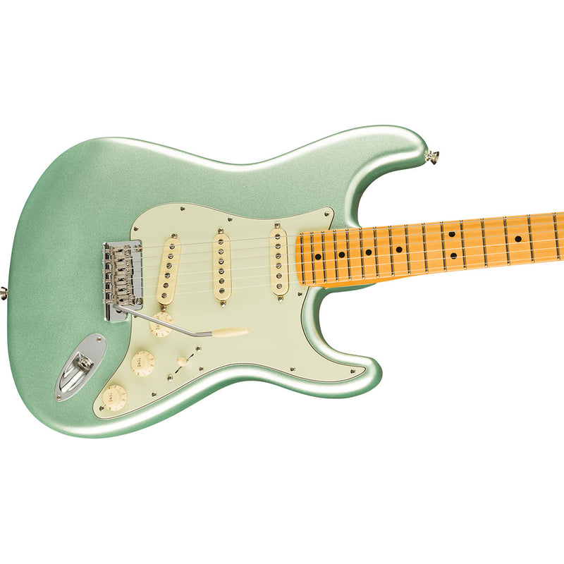 Guitarra Eléctrica Fender American Professional II Stratocaster® con diapasón de Maple - Mystic Surf Green