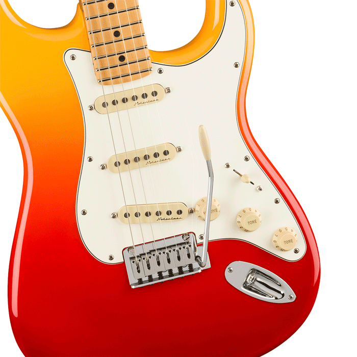 Guitarra Eléctrica Fender Player Plus Stratocaster con mástil de maple - Tequila Sunrise