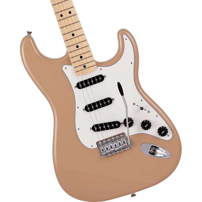 Guitarra Eléctrica Fender Limited Internacional Color Stratocaster con mástil de maple - Sahara Taupe (Made in Japan)