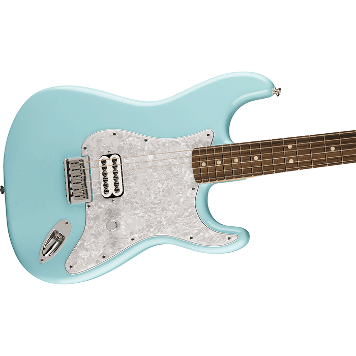 Guitarra Eléctrica Fender Artist Series Stratocaster Tom Delonge con mástil de Palo Rosa - Daphne Blue