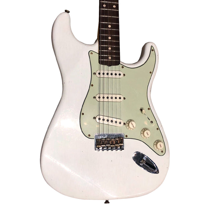 Guitarra Eléctrica Fender Custom Shop Stratocaster Hardtail Relic Edición Limitada S20 '61 con mástil de Palo Rosa - Aged Olympic White