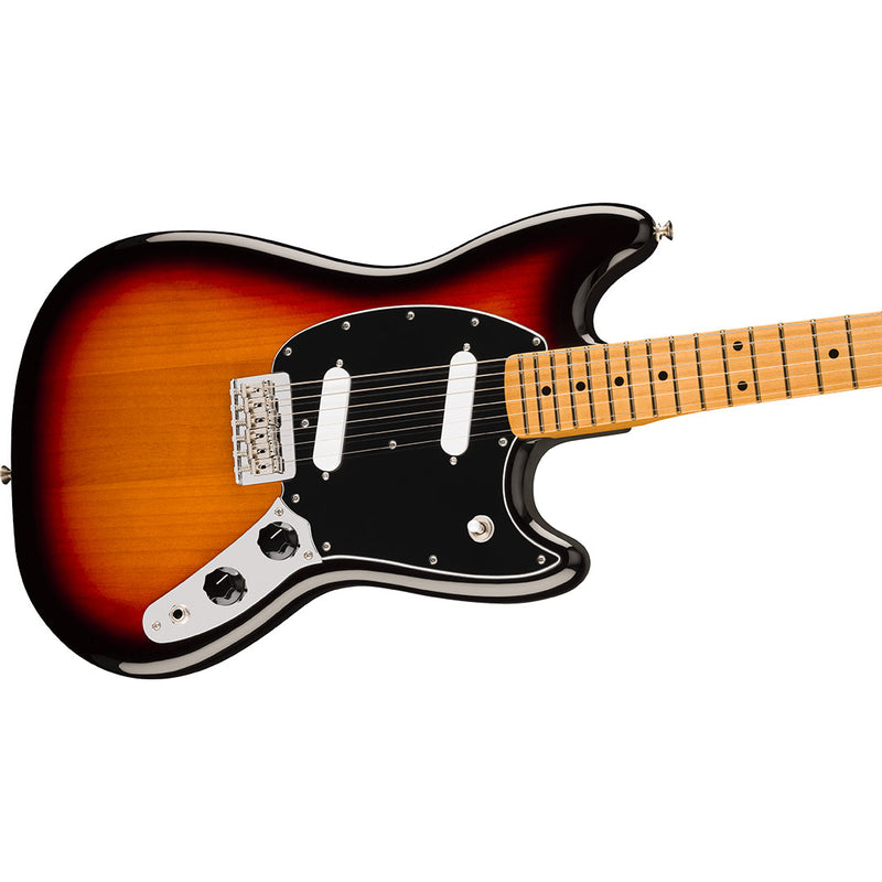 Guitarra Eléctrica Fender Player II Mustang® con diapasón de Maple - 3 Tone Sunburst