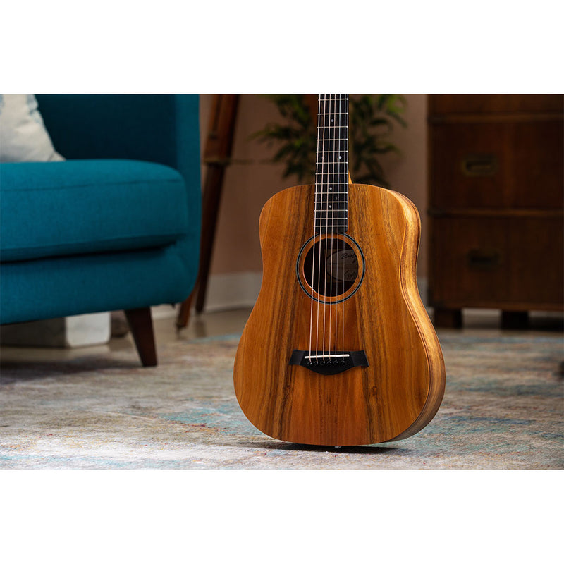 Guitarra Electroacústica Taylor Baby BTE-Koa Dreadnought - Natural
