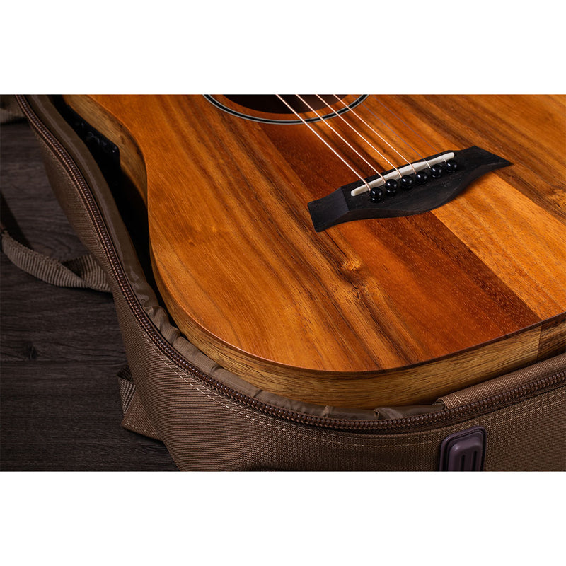 Guitarra Electroacústica Taylor Baby BTE-Koa Dreadnought - Natural