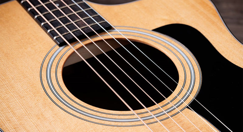 Guitarra Electroacústica Taylor 114CE-S Fondo y Lados Sapele / Sitka Spruce Top con Gig Bag