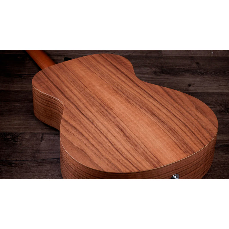 Guitarra Electroacústica Taylor Academy 22e con top de Walnut