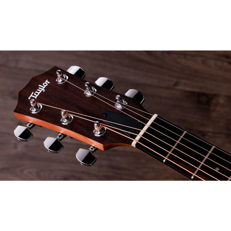 Guitarra Electroacústica Taylor Academy 22e con top de Walnut