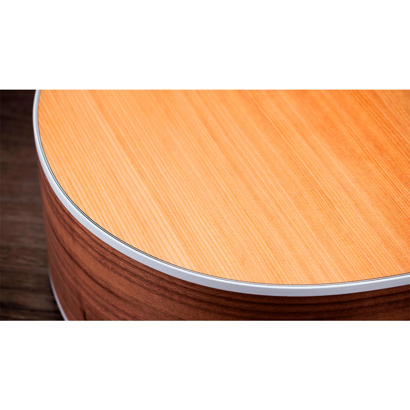 Guitarra Electroacústica Taylor 214CE Walnut/Spruce