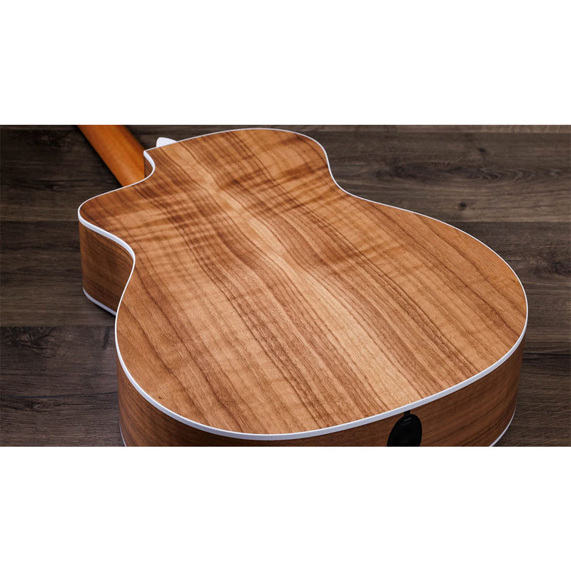 Guitarra Electroacústica de cuerdas de Nylon Taylor 214CE-N Walnut/Spruce