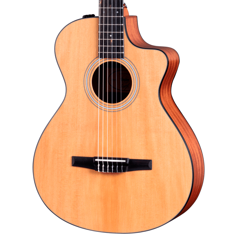 Guitarra Electroacústica Taylor 112CE-N de cuerdas de Naylon