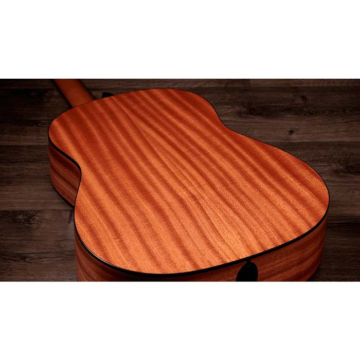 Guitarra Electroacústica Taylor SUNSET BLVD 117E SEB