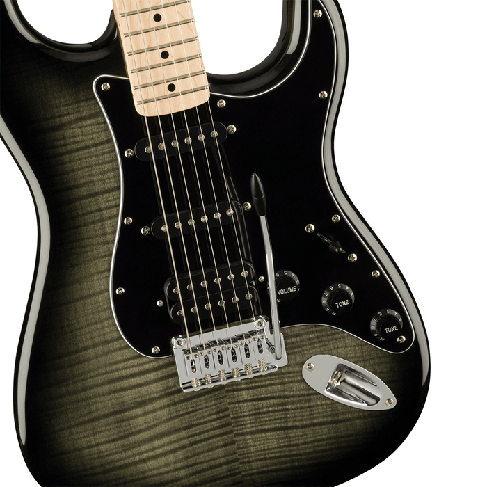 Guitarra Eléctrica Squier Affinity Series Stratocaster FMT HSS con mástil de maple - Black Burst