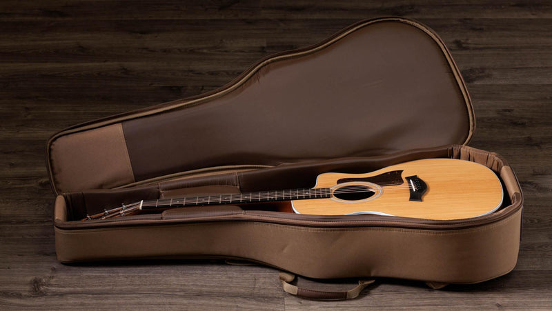 Guitarra Electroacústica Taylor 214ce Grand Auditorium (Spruce / Walnut)