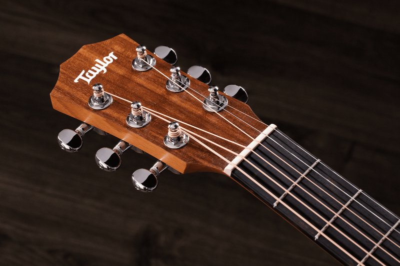 Guitarra Electroacústica Taylor Baby BT2E - Natural Mahogany