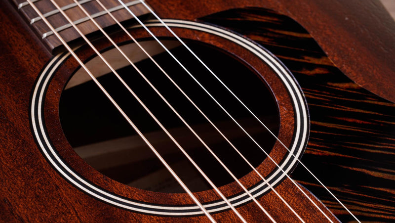 Guitarra Electroacústica Taylor AD27e