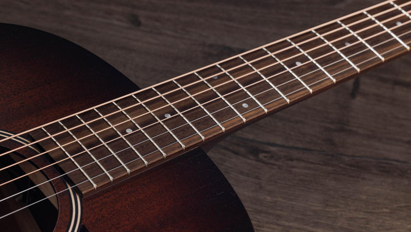 Guitarra Electroacústica Taylor AD27e