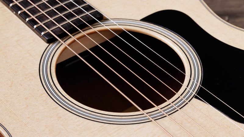 Guitarra Acústica Taylor GS-Mini Sapele/Sitka Spruce Top con Gig Bag