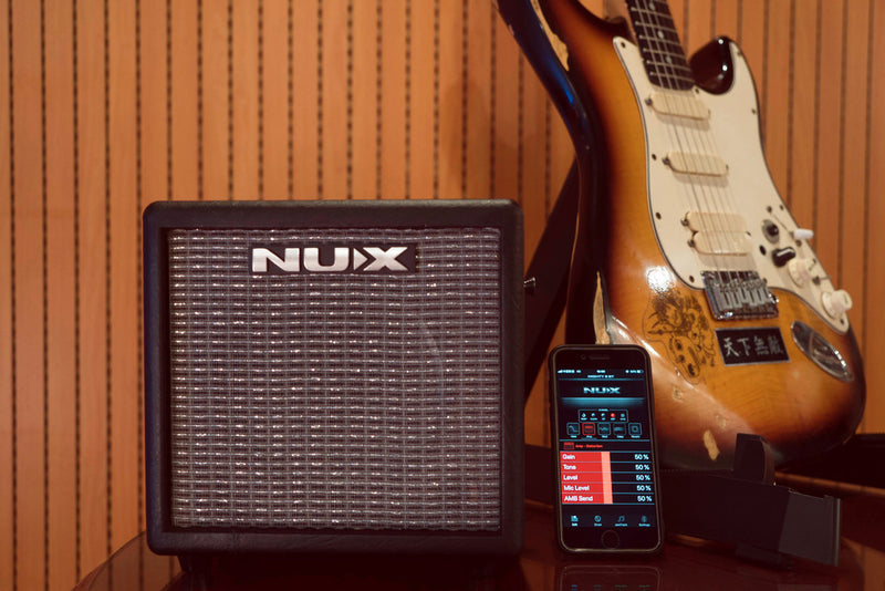 Amplificador de Guitarra Eléctrica NUX Mighty 8 BT